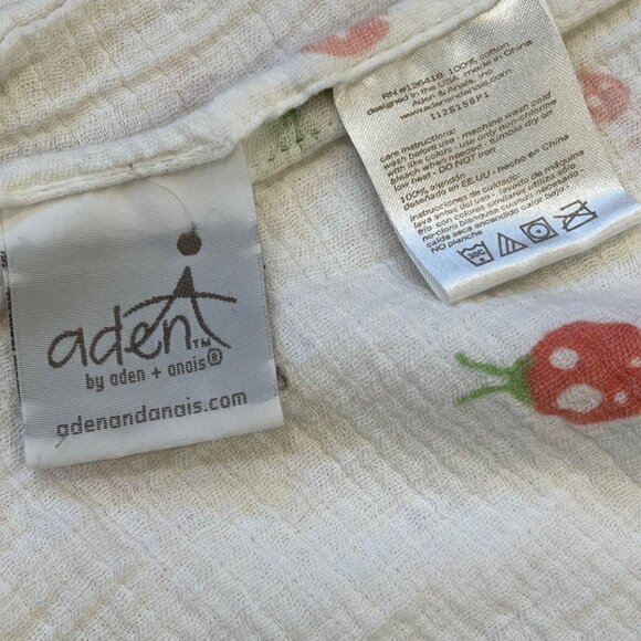 Aden + Anais Muslin Swaddle Blanket With Ladybug Print - Picture 3 of 3